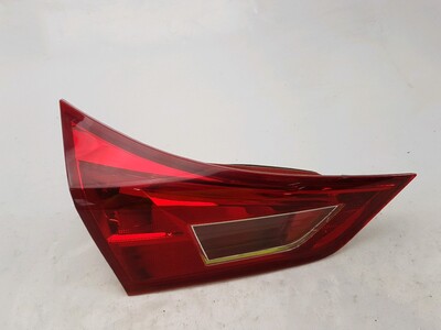 Left Hatchback Boot Light Used - Toyota Auris - 8159102450 - Gpa