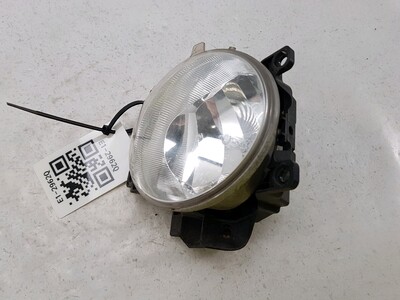 Left front fog light used - Toyota RAV4 - 8122060120 - GPA