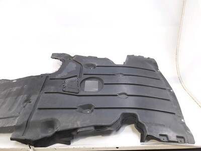 Under-engine protection used - BMW SERIE 1 - 51 75 7129318