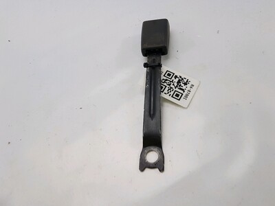 Right front belt clip used - Toyota YARIS 1 PHASE 1 (1999) - GPA