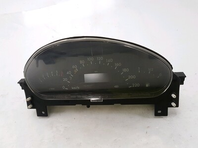 1685402547 Mercedes CLASSE A