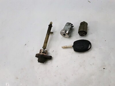 4616717 Ford MONDEO