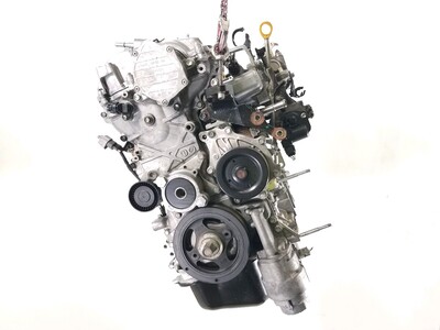 2AD117 Toyota COROLLA VERSO