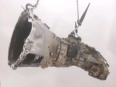 3303060A31 Toyota LANDCRUISER