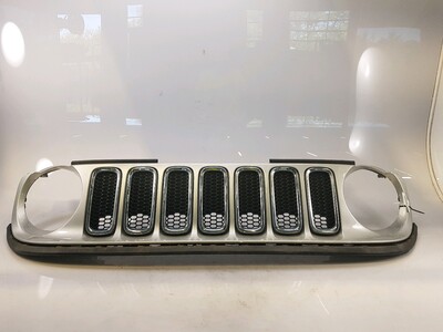 735599126 Jeep RENEGADE