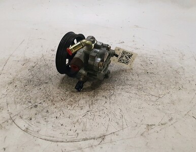 4431028240 Toyota PREVIA