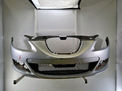 1P0807217AB GRU Seat LEON