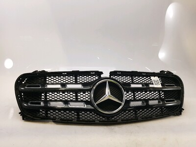 1568803601 Mercedes CLASSE GLA