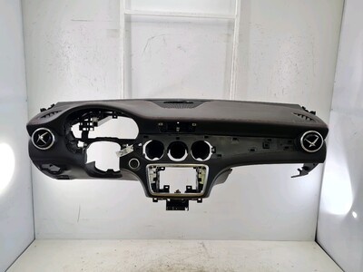 11768009017H52 Mercedes CLASSE GLA