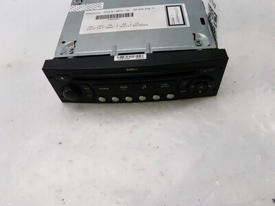 0000657937 Citroen C4