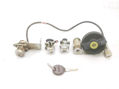 GPA-21-0003588 Jeep CHEROKEE