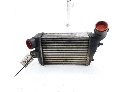 51715999 Alfa-Romeo 147 GT