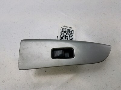 8404060040 Toyota LANDCRUISER
