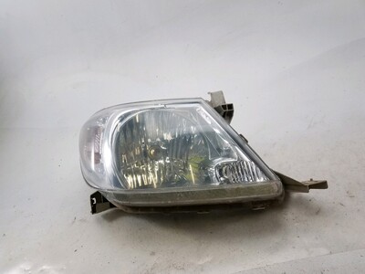 811300K080 Toyota HILUX PICKUP