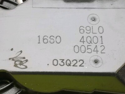 1340069L00000 Suzuki SWIFT