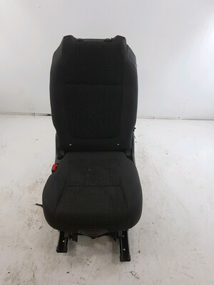 8852 CJ Peugeot 5008