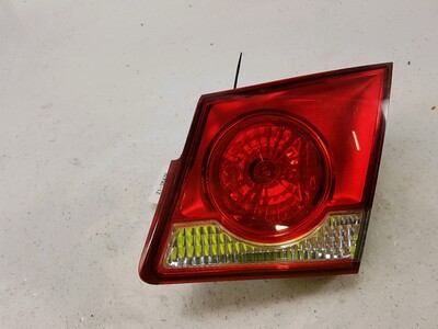 95130773 Chevrolet CRUZE