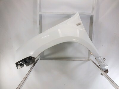 Left front fender used - Dacia DUSTER - 631012718R - GPA