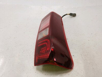 Feu Arrière Gauche/droite Pour Isuzu D-Max Pickup 2002-2003 - Feu Stop, Clignotant, Feu De Recul - Lentille ABS étanche