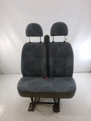 1423989 Ford TRANSIT