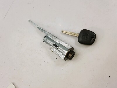 6905742070   Toyota RAV4