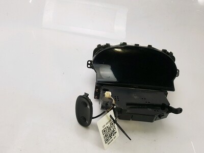 8384152040 Toyota YARIS