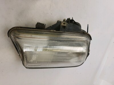 6303 49 Peugeot 605