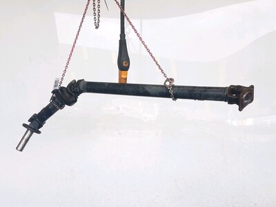 Front drive shaft used - Nissan PICK-UP - 37200-0W700-