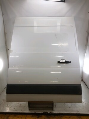 82100-00Q2C Nissan NV400