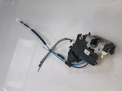 2047302135 Mercedes CLASSE C