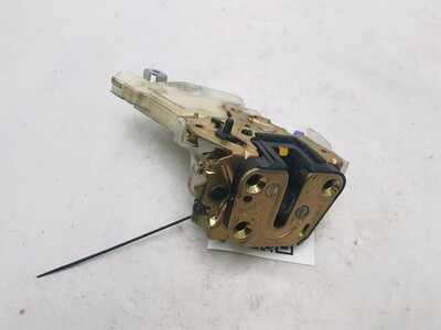 82502-AA21A- Nissan X-TRAIL