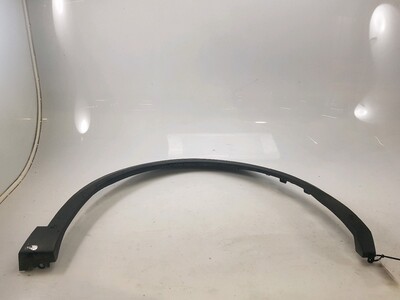 Right front fender flare used - Peugeot 2008 - 98257366XT - GPA