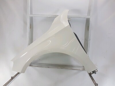Left front fender used - Mercedes CLASSE A - 1768810101