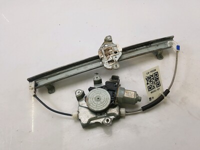 80730-JX30B- Nissan CUBE JUKE