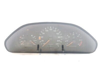 2025400247 Mercedes CLASSE C