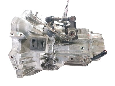 Z10610561 Toyota AVENSIS