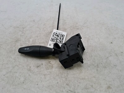 1322377 Ford FIESTA FUSION