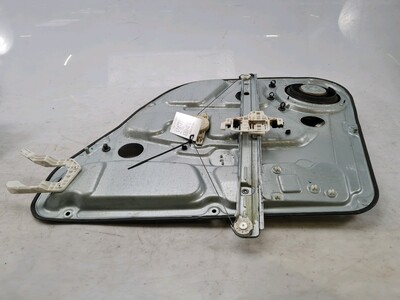 834011D010 KIA CARENS