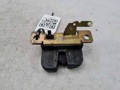 1C0827505E 01C Volkswagen NEW BEETLE