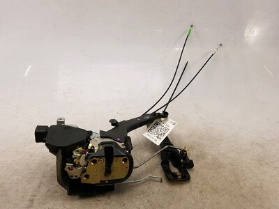 6903044100 Toyota AVENSIS VERSO