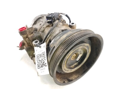 8832042011 Toyota RAV4 LANDCRUISER