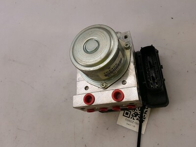 476601MG1A Infiniti M