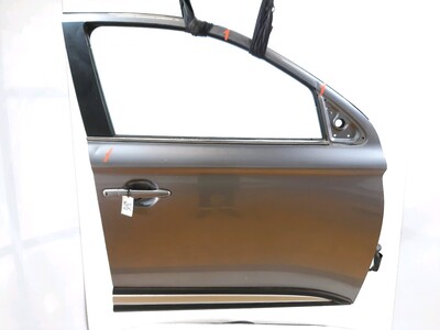 5700B844 Mitsubishi OUTLANDER