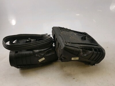 95B129607B Porsche MACAN