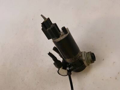 Washer Fluid Pump Used - Volvo V40 - 31378956 - Gpa