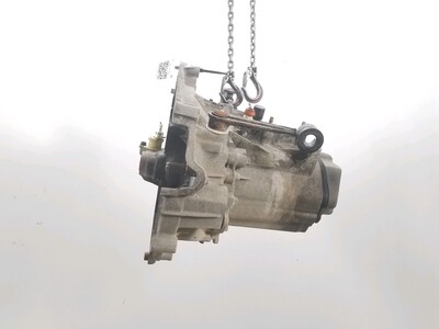 20CC17 Peugeot Citroen 205 SAXO