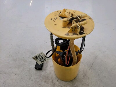 Fuel pump used - Suzuki SX4 - 1510079J50000 - GPA