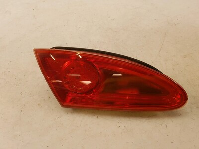 Left hatchback boot light used - Seat LEON - 1P0945107D - GPA