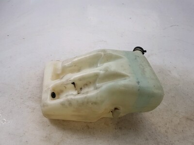 Washer fluid reservoir tank  used - Renault TRAFIC - 7700787304