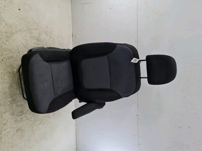 95517301 Opel VIVARO